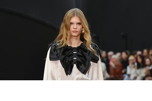 6 κρέμες σώματος με άρωμα λουλουδιών και βανίλιας που "μυρίζουν" άνοιξη - εικόνα 1