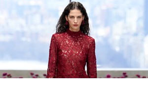 10 ζώνες για να βάλεις από τώρα το πιο hot αξεσουάρ της νέας σεζόν στην γκαρνταρόμπα σου - εικόνα 2