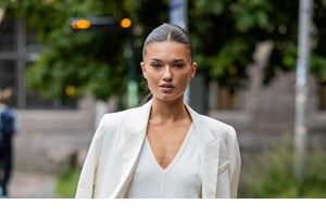 6 πολυτελείς αντιγηραντικές κρέμες που αξίζει να αποκτήσεις στις εκπτώσεις - εικόνα 1