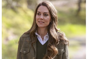 Margot Robbie | Με νέο look που κολακεύει όλες τις γυναίκες - εικόνα 1