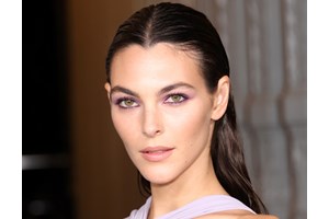 Γιατί τα Milk Bath nails εξακολουθούν να αποτελούν τη Νο.1 επιλογή μανικιούρ τώρα; - εικόνα 2