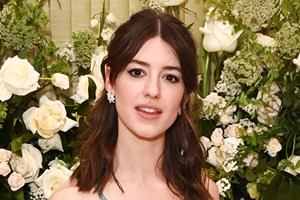 Όλα τα "it" girls συμφωνούν ότι αυτά τα χτενίσματα είναι και τα πιο stylish για τον χειμώνα - εικόνα 2