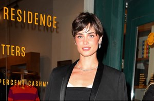 Christy Cut | H θηλυκή εκδοχή του πιο κλασικού, androgynous κουρέματος - εικόνα 3