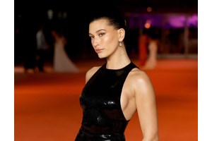 Το νέο trend στην εφαρμογή του lip liner κάνει τα χείλη να δείχνουν ονειρικά - και πολύ σέξι - εικόνα 2