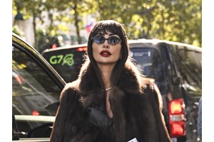 5 βερνίκια - θεραπείες που δρουν σαν skincare στα νύχια - εικόνα 1