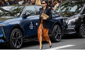 Η δερμάτινη τσάντα από τη Zara που θα κρατάς από το πρωί μέχρι το βράδυ - εικόνα 1