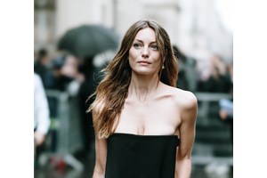 8 σέρουμ προσώπου με εφέ μεσοθεραπείας στην επιδερμίδα - εικόνα 2