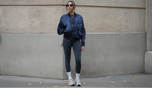 Τα λευκά sneakers από την Oysho που θα φοράς και εκτός γυμναστηρίου - εικόνα 1