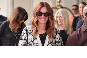 Giorgio Armani | 10 iconic looks στο κόκκινο χαλί - εικόνα 2