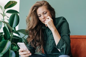 "Η φάση είναι... cringe" | Γιατί μας ασκεί γοητεία το αμήχανο περιεχόμενο στα social media; - εικόνα 2