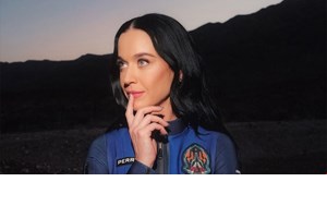 Είναι τόσο προβληματικό που η Katy Perry πήγε στο διάστημα; - εικόνα 2