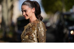 Το άνετο μίνι φόρεμα από τη Marks & Spencer που θα βάλεις στα οικογενειακά τραπέζια - εικόνα 1