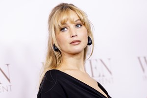 7 tips που θα "σώσουν" τα μακριά μαλλιά σου από την φθορά - εικόνα 2