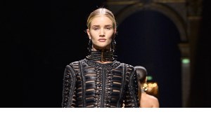 Έχεις σγουρά μαλλιά; Έτσι θα τα αναδείξεις με τον καλύτερο τρόπο - εικόνα 2