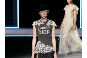 Peep Toe Παπούτσια | Τα ζευγάρια που θα σε βοηθήσουν να υιοθετήσεις την τάση με σύγχρονο τρόπο - εικόνα 2