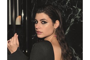 Η Δανάη Παππά με το παντελόνι που αξίζει να έχεις στη ντουλάπα σου - εικόνα 1