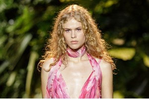 Sunkissed skin | 5 bronzing powders για το απόλυτο ηλιοκαμένο εφέ - εικόνα 2