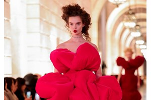 Marc Jacobs | Τι σημαίνει για το brand η πώλησή του από τον LVMH; - εικόνα 2