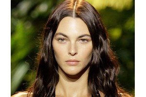 Golden Apricot | Η πιο hot καλοκαιρινή τάση για τα κόκκινα μαλλιά - εικόνα 2