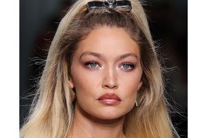 Daisy Nails | Η τάση από τα 90's που αγαπούν οι διάσημες - εικόνα 2