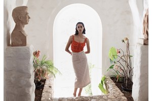 Καφτάνι | 10 Made in Greece επιλογές για να βάλεις στην γκαρνταρόμπα σου - εικόνα 1