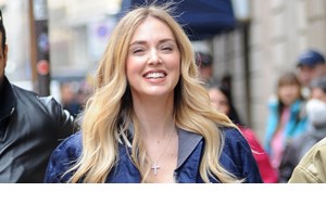 "Butter Biscuit Blonde" | Αυτή είναι η πιο μοντέρνα τάση στα χρώματα μαλλιών της άνοιξης - εικόνα 2