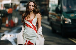 Second Hand | Τι θέση έχουν τα vintage ρούχα στη βιομηχανία της μόδας; - εικόνα 3